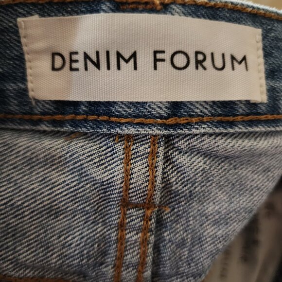 Denim Forum Medium Wash Organic Cotton Denim High Rise Yoko Shorts - Picture 5 of 7